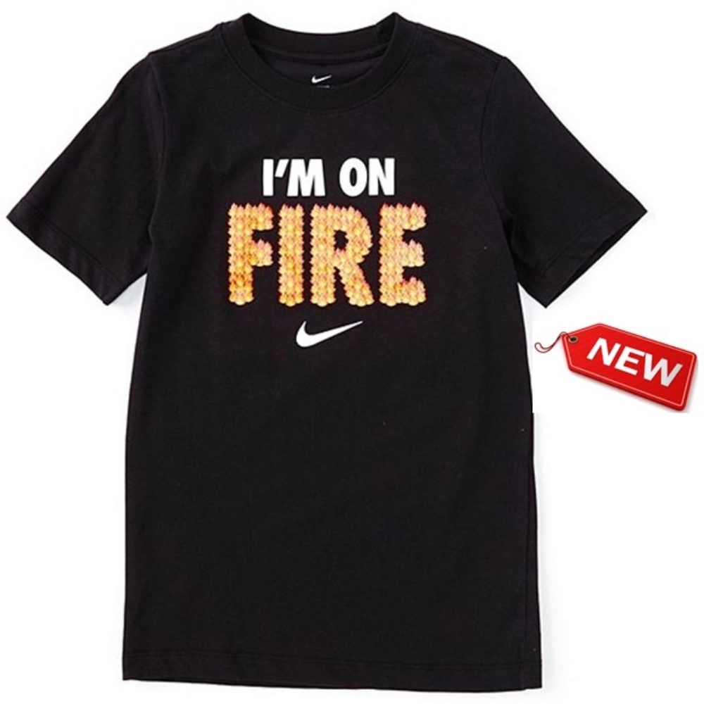 Nike Boy's Black "I'm on FIRE " T-shirt Large